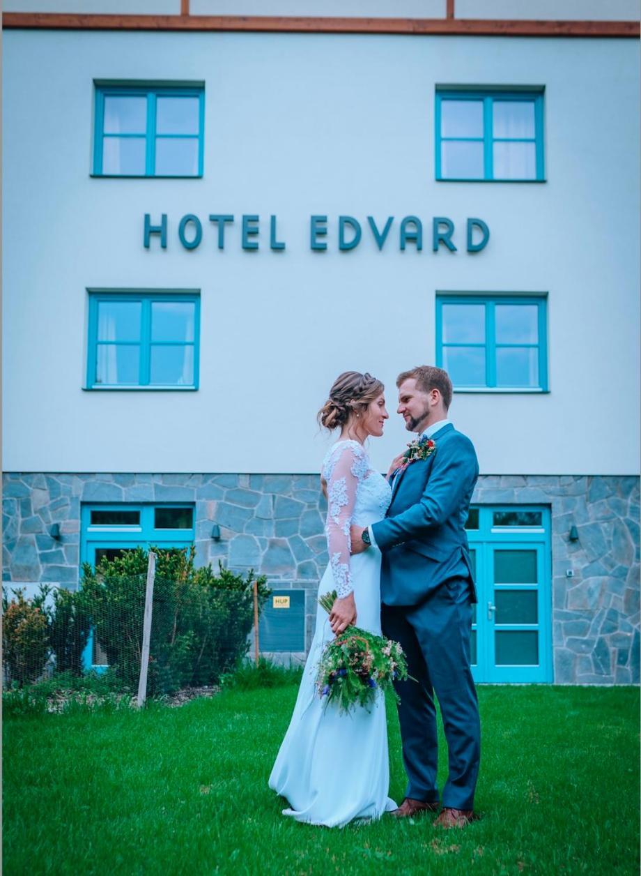 Hotel Edvard Frenštát pod Radhoštěm Eksteriør bilde