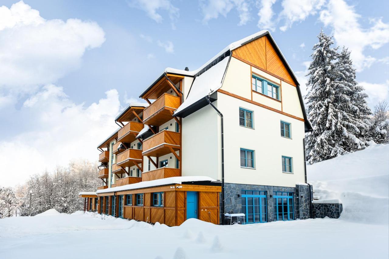 Hotel Edvard Frenštát pod Radhoštěm Eksteriør bilde